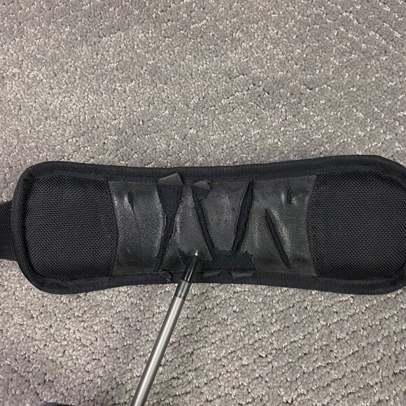 Nike Messenger Bag Black Departure Laptop Golf Crossbody Shoulder - Picture 3 of 16